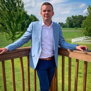 Meet your Posher, Dj